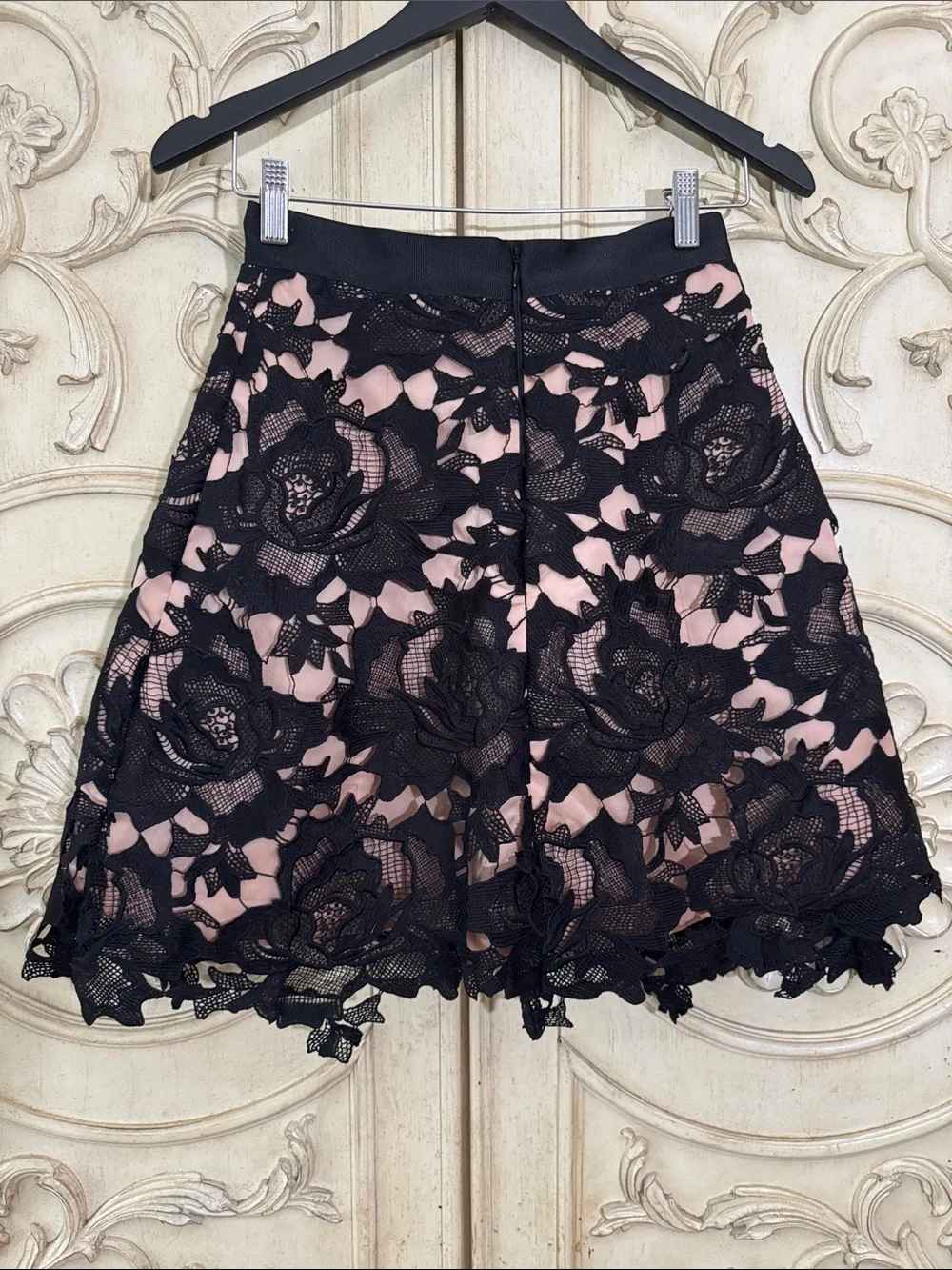Alexis Black Lace Overlay Skater Skirt with Blush Underlay Size Small